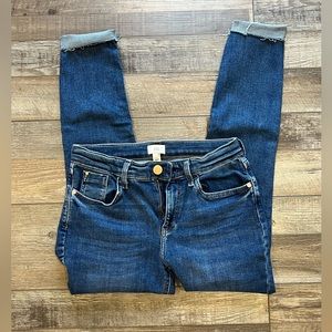 High waisted skinny jeans